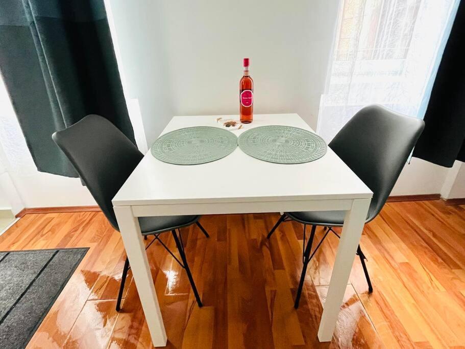 Kazy8 New Life Apartment Budapest Esterno foto